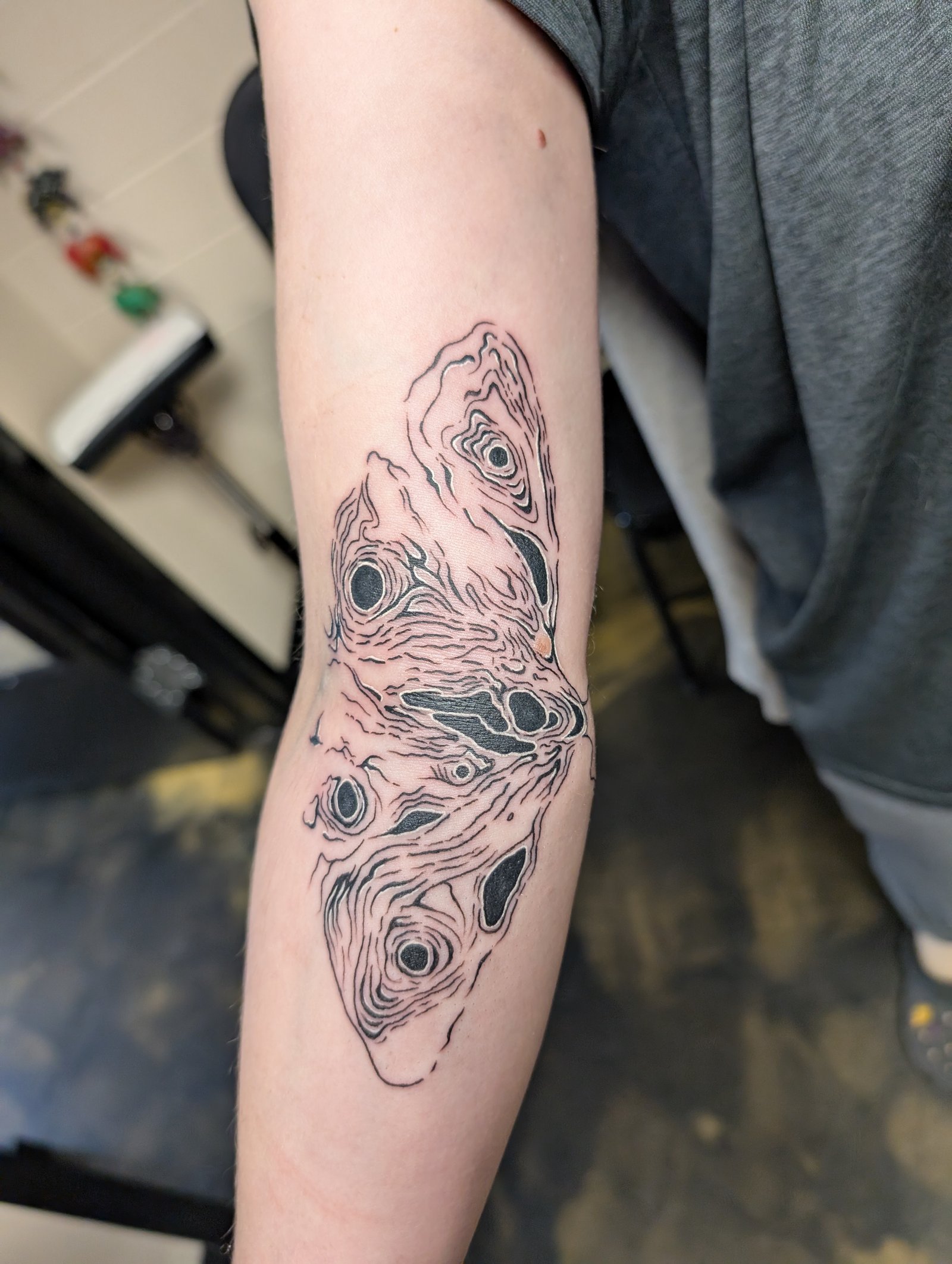 PXL 20250518 220030548